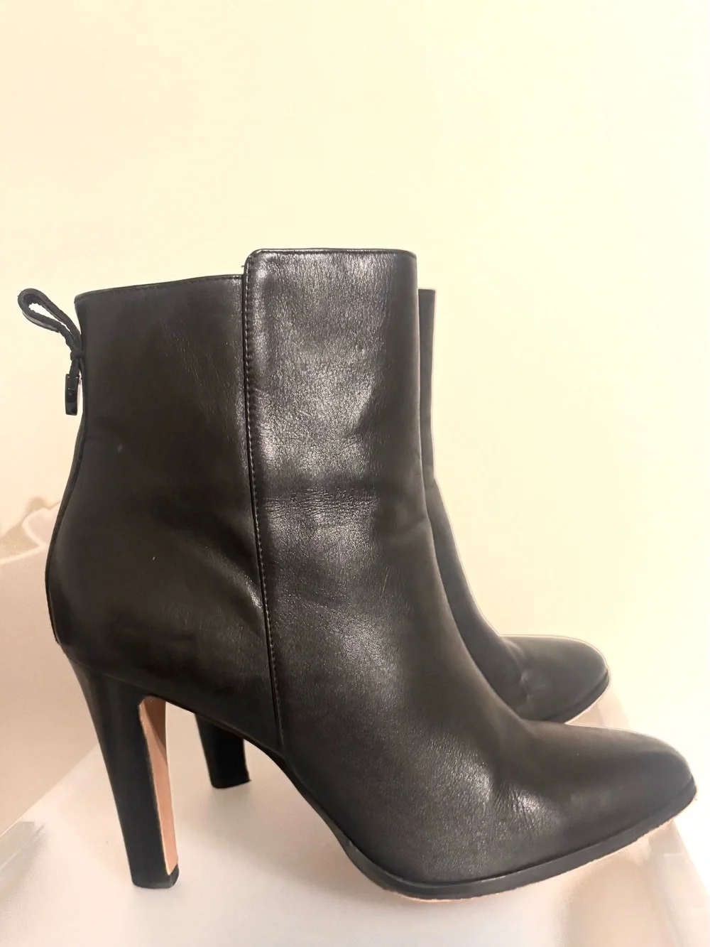 Coach Jemma black leather ankle booties in women's size 10B